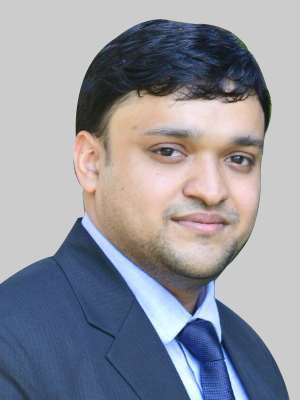 Dr. Naveen